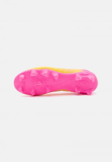 Кроссовки
