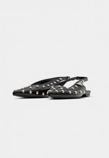 Балетки