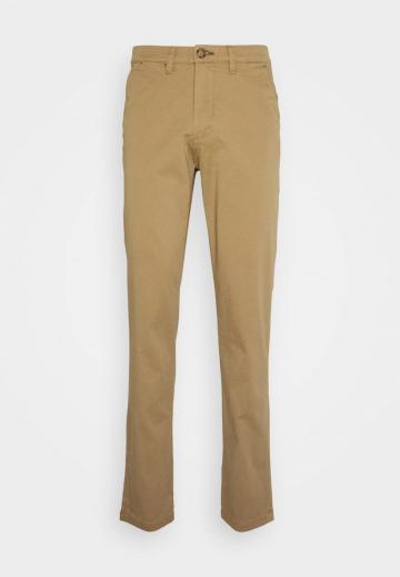 Чиносы