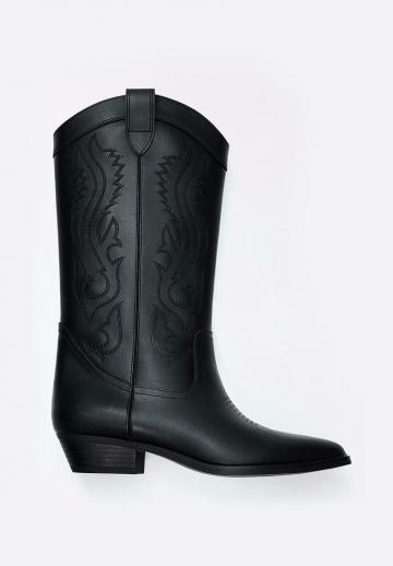 Ковбойские сапоги