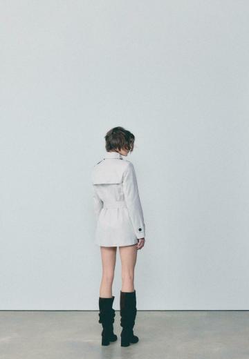 Короткое пальто