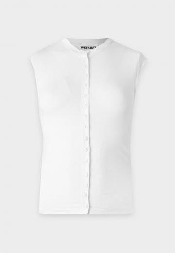 Длинный жилет