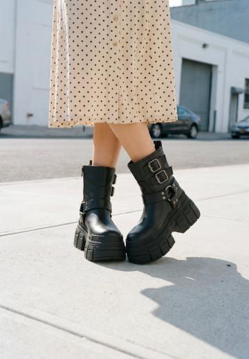 Ковбойские сапожки
