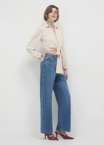 Атласная блузка
