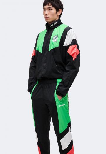 Спортивные штаны