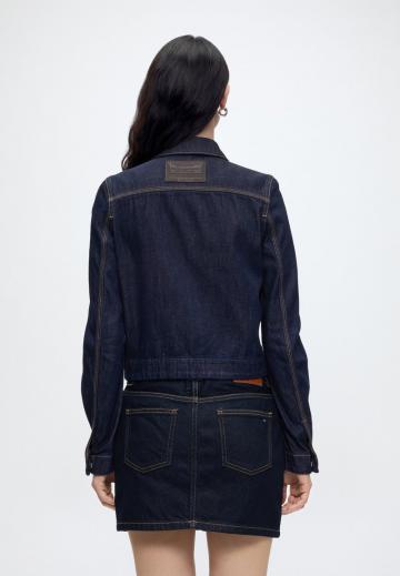 Короткая куртка