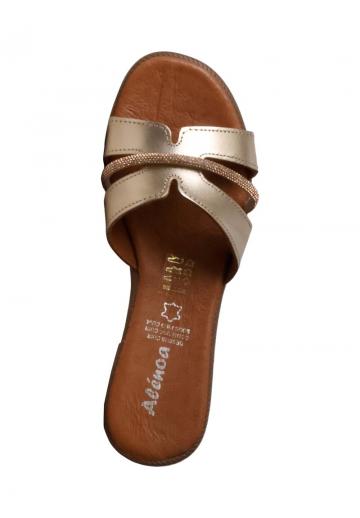 Шлепанцы
