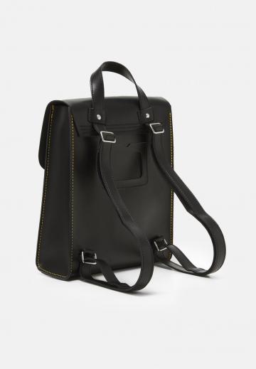 Кожаный рюкзак