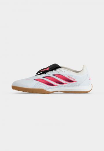 Футбольные бутсы