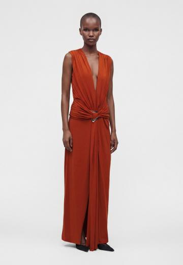 Платье