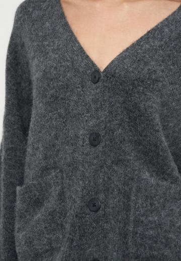Вязаная кофта
