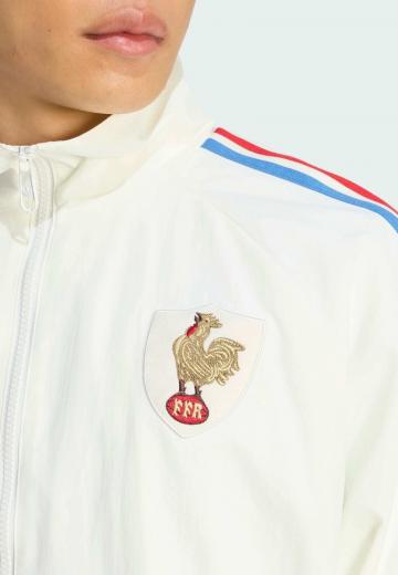 Спортивная куртка