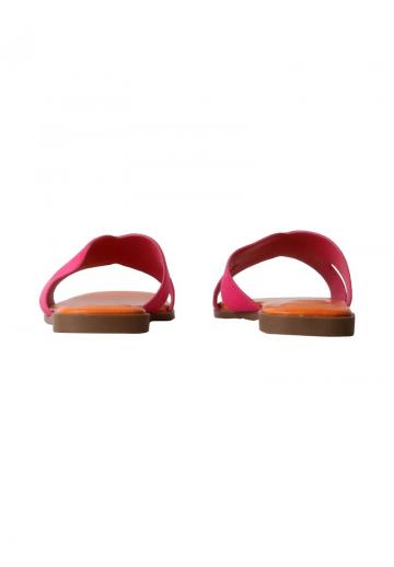 Шлепанцы