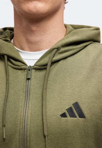 Спортивная кофта