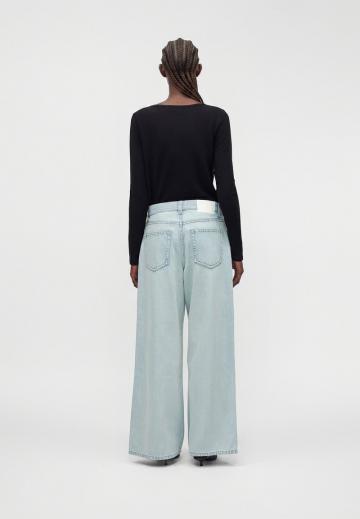 Джинсы