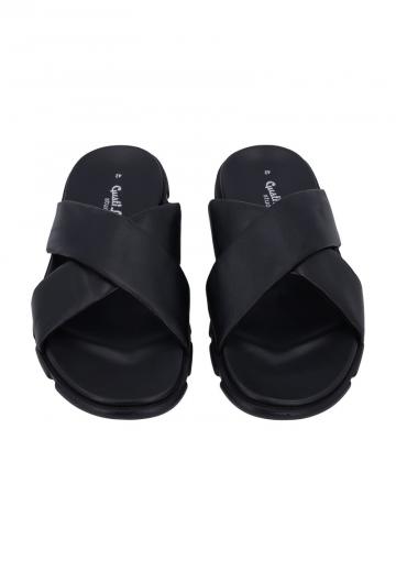 Шлепанцы