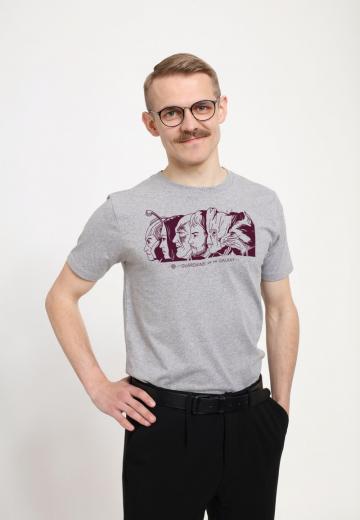 Футболка