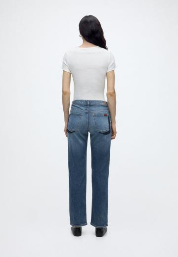 Прямые джинсы