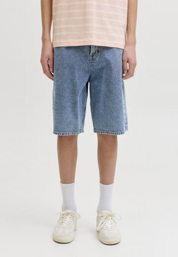 Джинсовые шорты