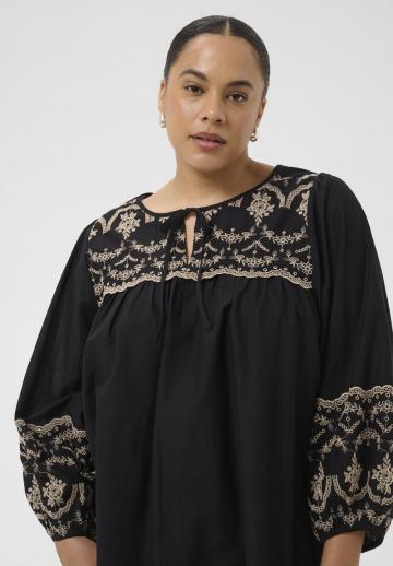 Блузка