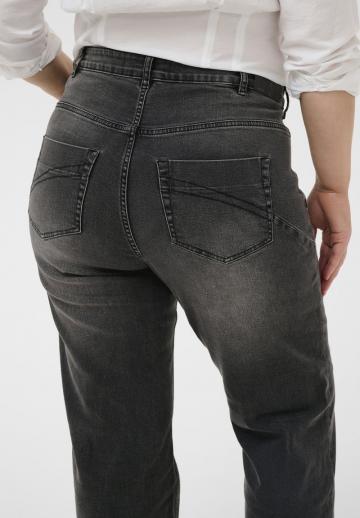 Клешеные джинсы