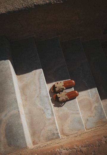 Шлепанцы