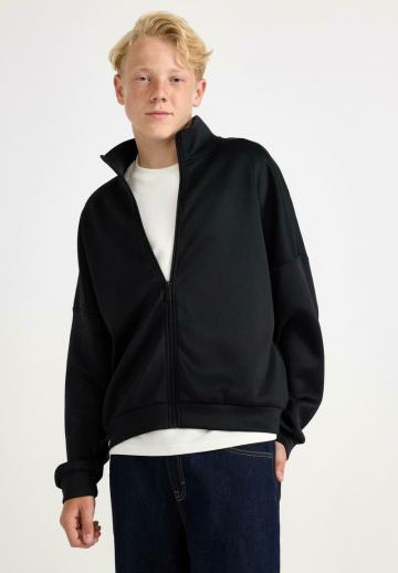 Пуловер