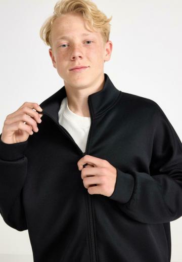 Пуловер
