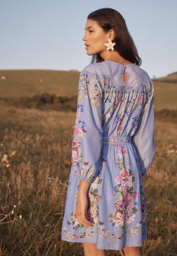 Короткое платье