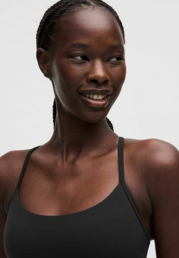 Спортивный топ