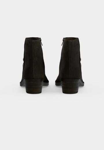 Ботильоны