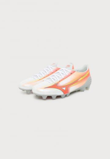 Футбольные бутсы