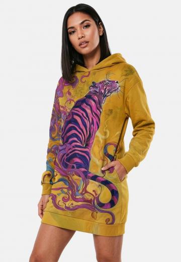 Короткое платье