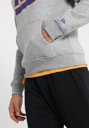 Спортивная кофта