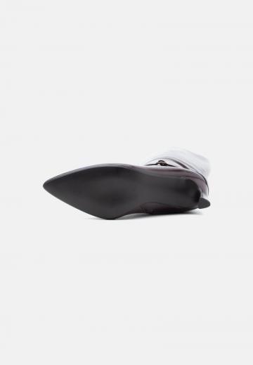 Широкие сапоги