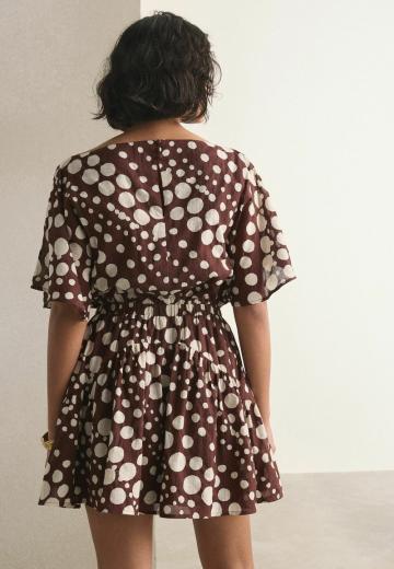 Короткое платье