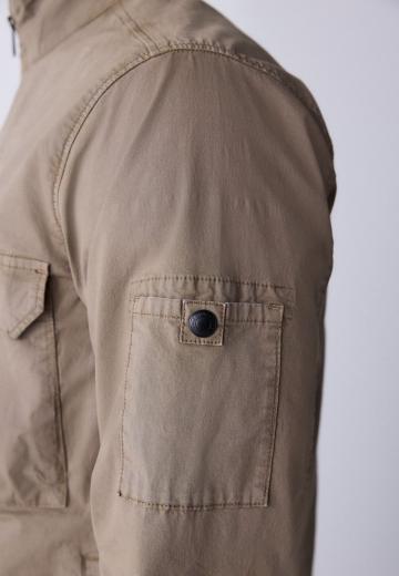 Джинсовая куртка