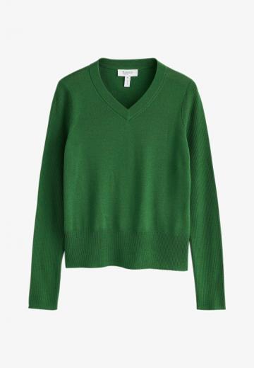 Пуловер с вырезом V
