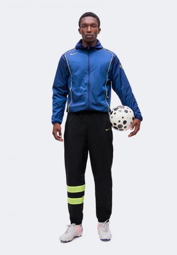 Спортивные штаны