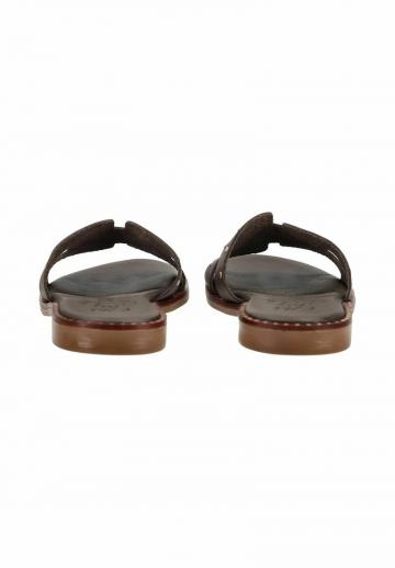 Шлепанцы