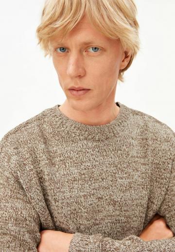 Пуловер