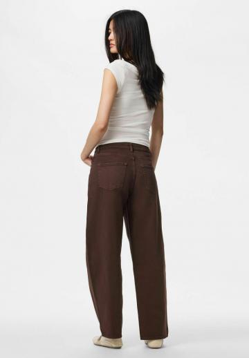 Джинсы