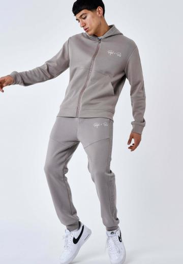 Спортивные штаны