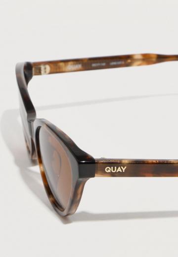 Солнечные очки