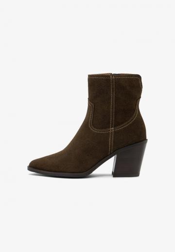 Ковбойские сапоги