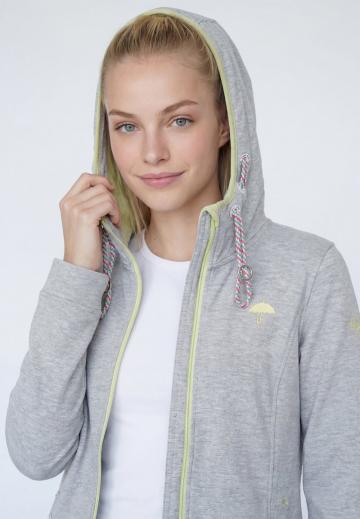 Короткое пальто