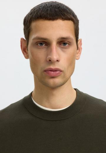 Пуловер