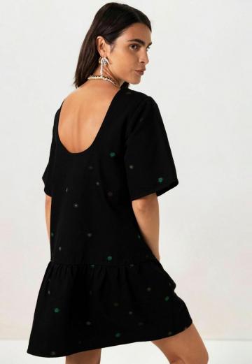 Короткое платье