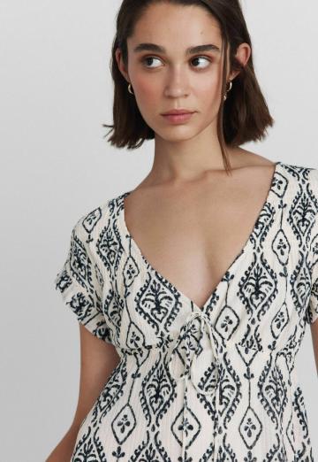 Платье