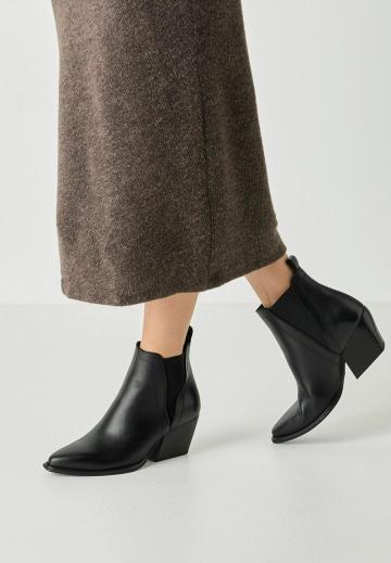 Ботинки челси